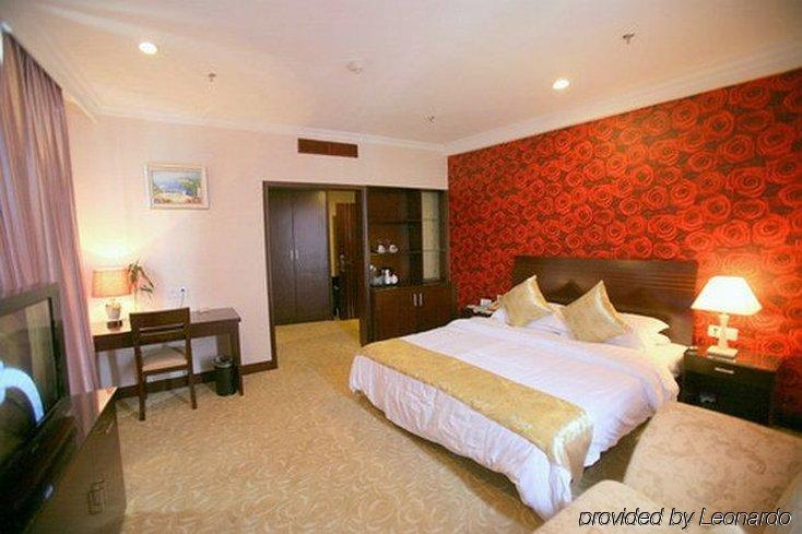 Grand Soluxe Hotel Huangshan Room photo